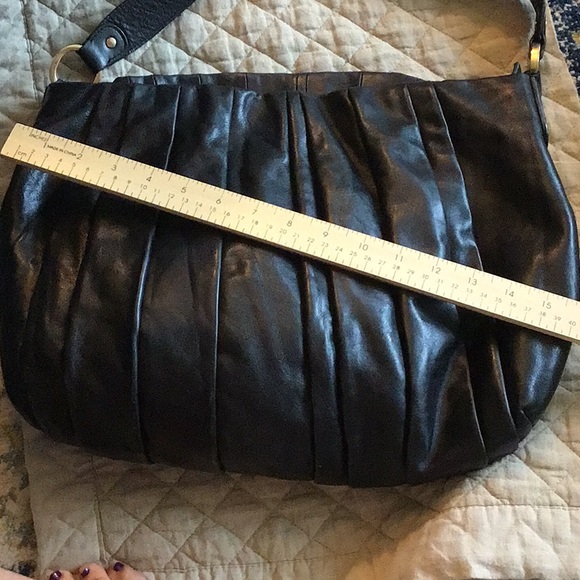 Handbag - Picture 4 of 5